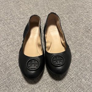 Black Tory Burch flats